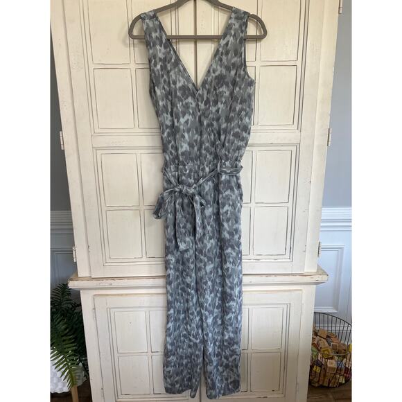 Cloth & Stone size medium tencel jumpsuit - Picture 1 of 5
